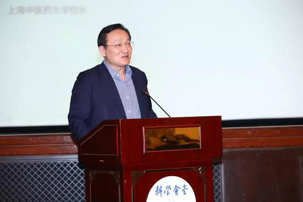 总会副会长、医务分会会长徐建光